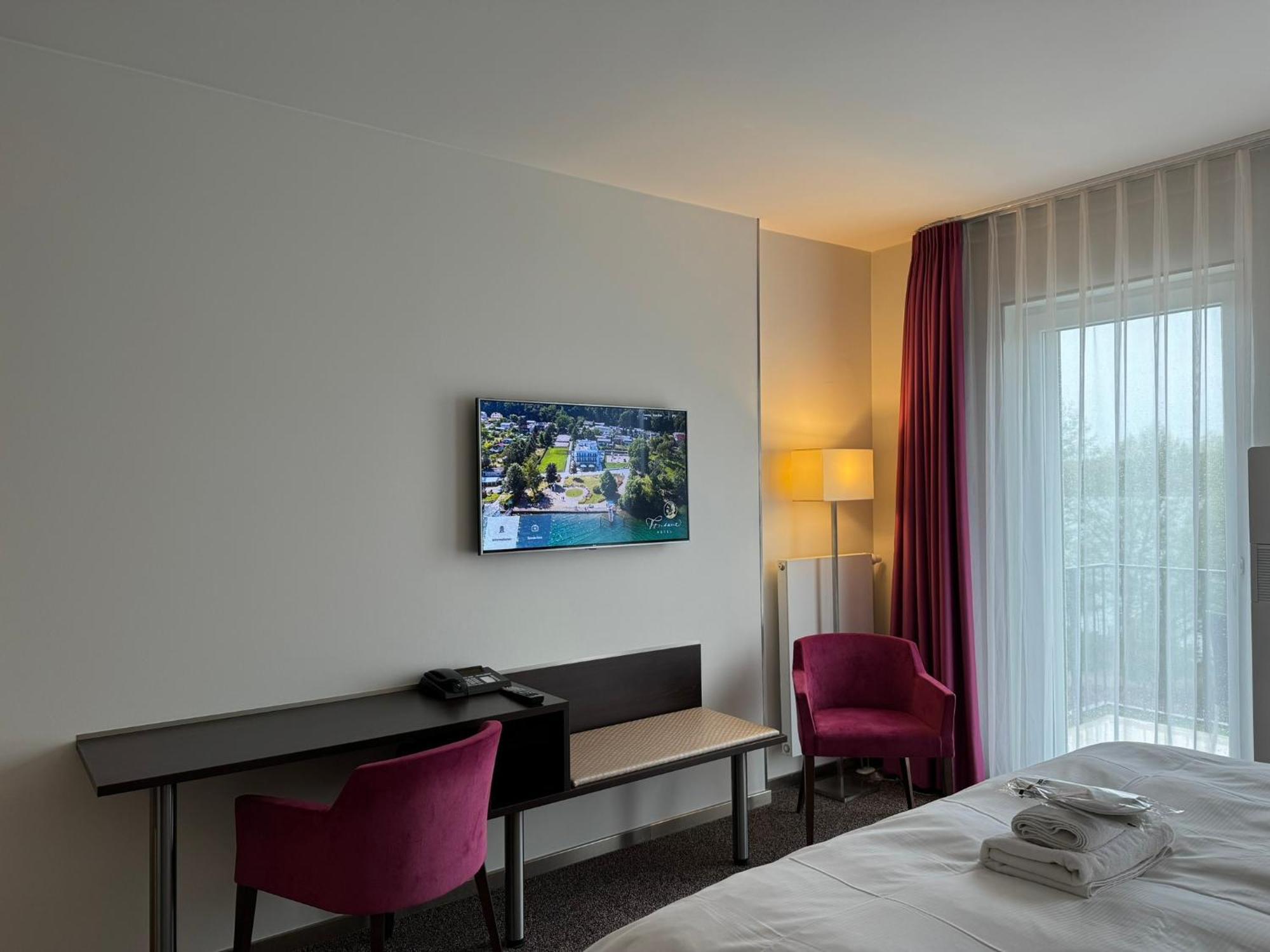 Fontane Hotel Schorfheide Bagian luar foto